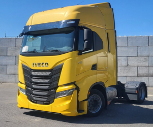 شاحنة Iveco S-Way