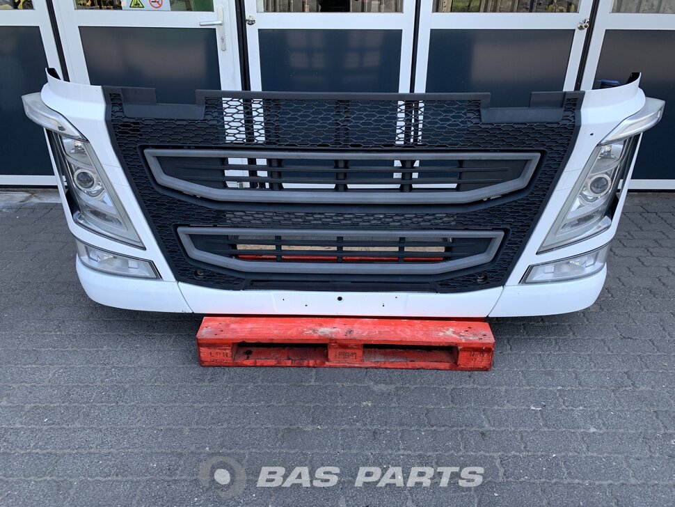 المصد الأمامي Compleet Volvo Fh4 82491840 82907352 84210166 Bas Parts