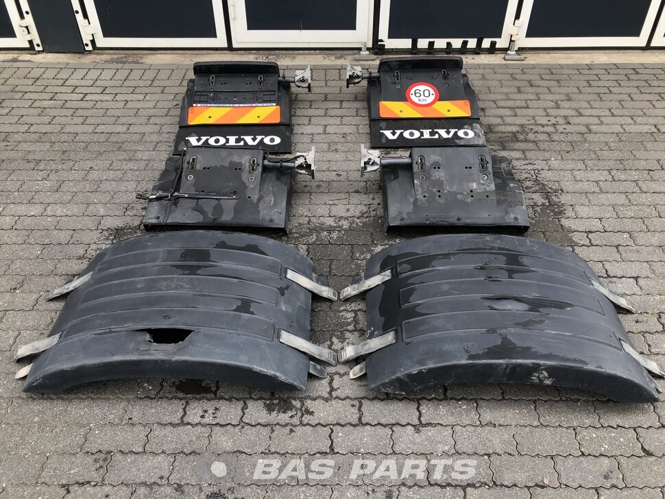 Spatscherm set Volvo 20565103, 20892367, 21063887, 21652954, 21761257 ...